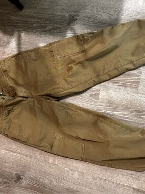 Women’s American Eagle  Utility Cargo Pants  Olive Green